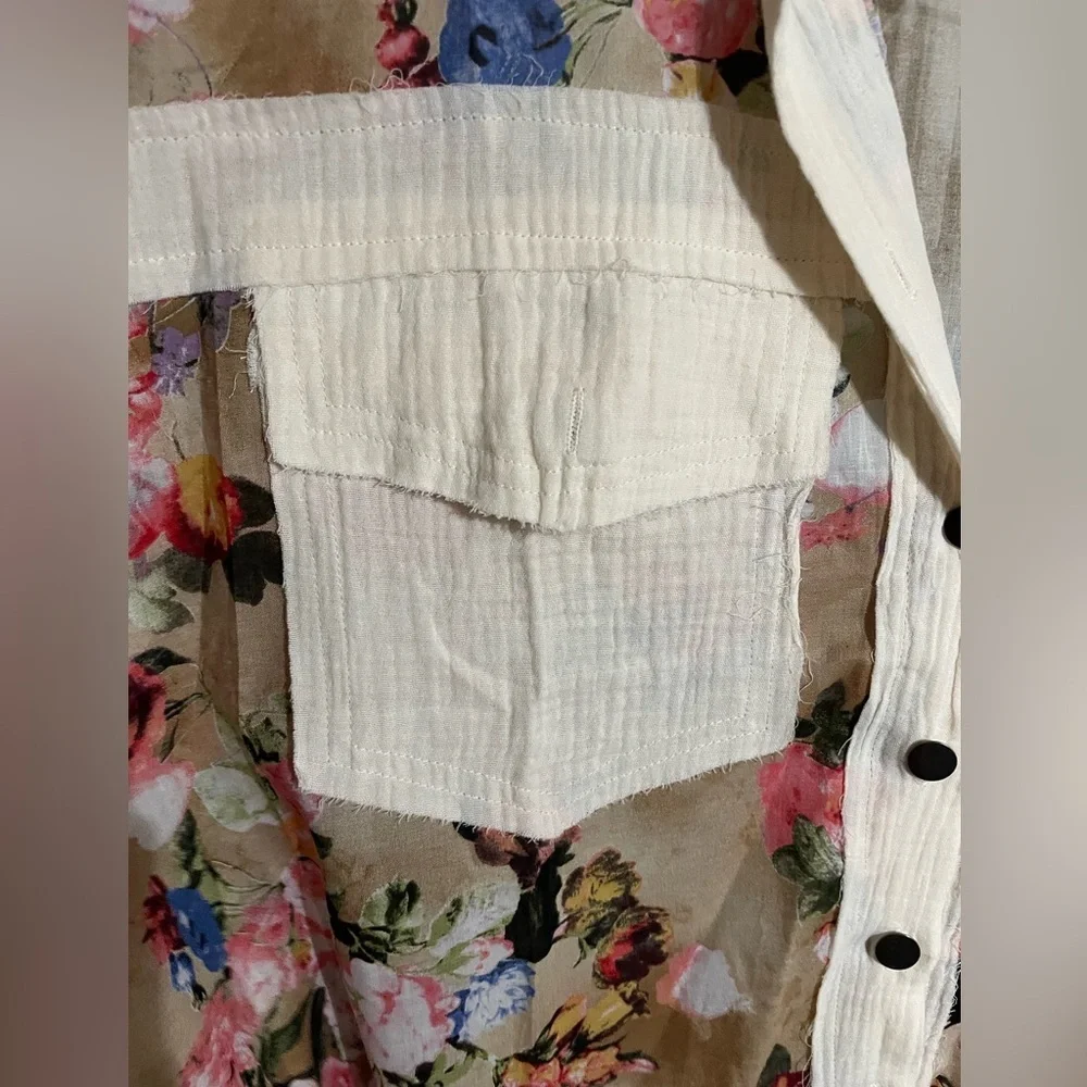 P.o.l Exposed Pockets Floral Shirt In Size Large. - Picture 2 of 13